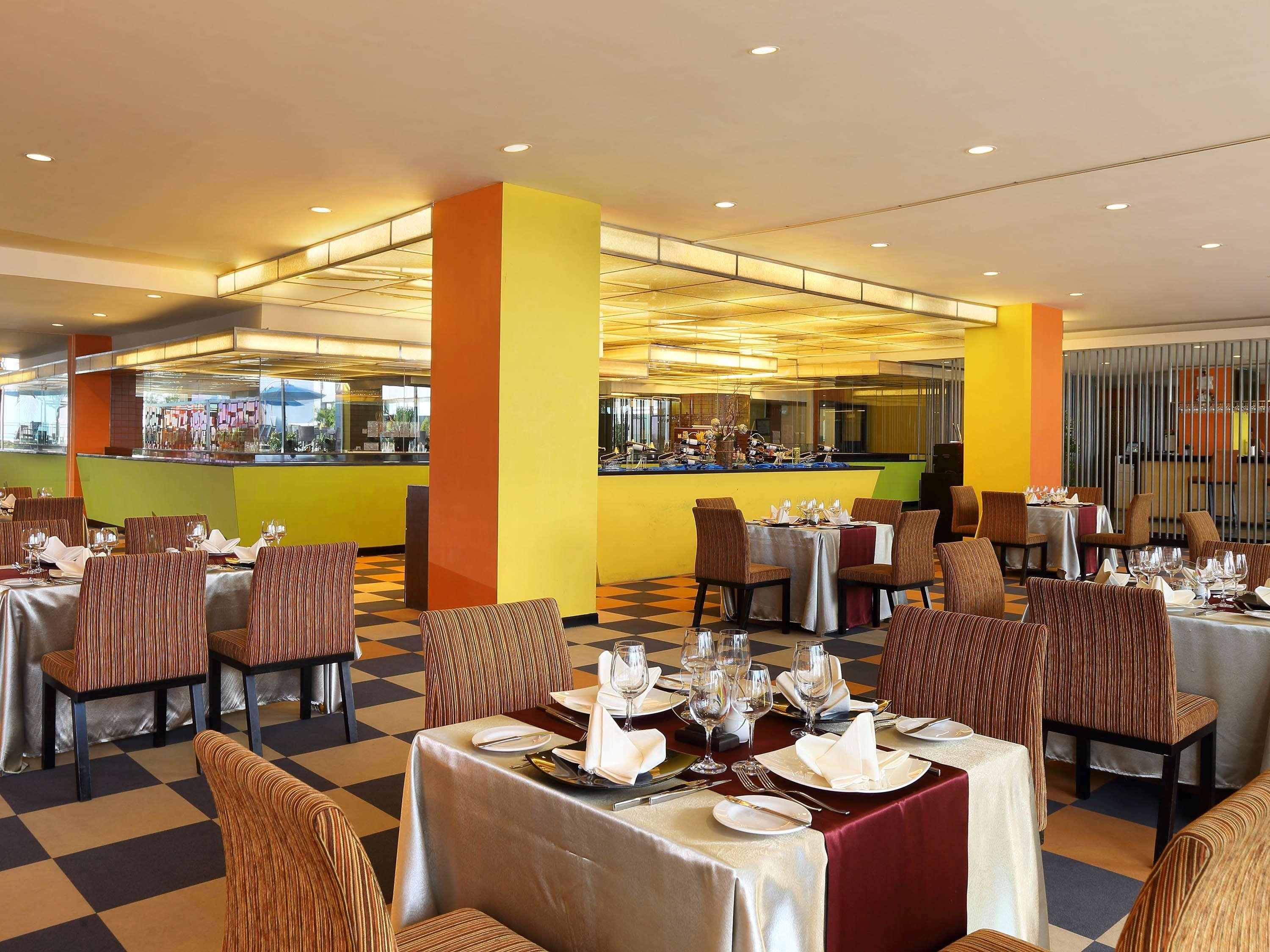 Novotel Balikpapan Eksteriør billede