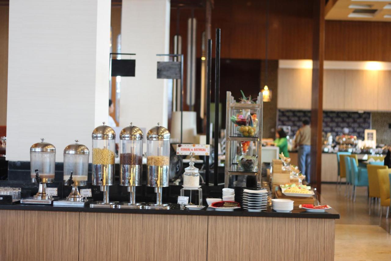 Novotel Balikpapan Eksteriør billede